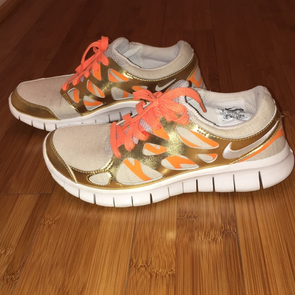 Women’s Nike Free Run 2 running shoes size 8